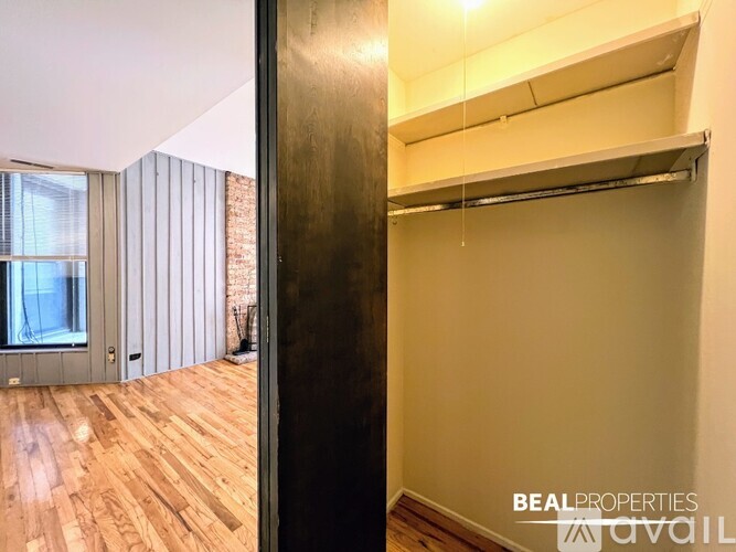 602 W Surf St 2 Beds Condo for Rent - Photo gallery 3
