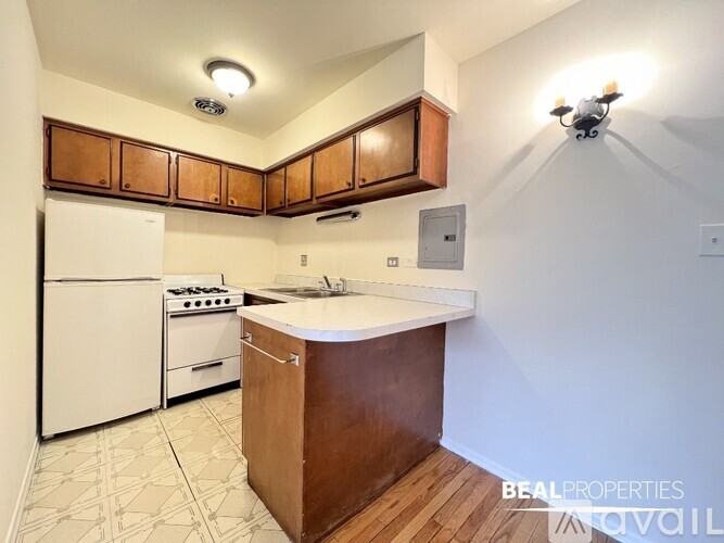 660 W Wrightwood Ave Studio Apartment for Rent - Photo gallery 4