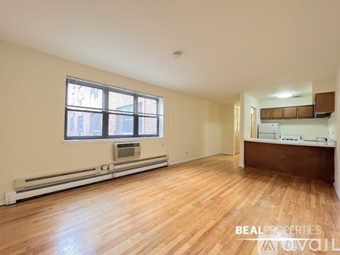 660 W Wrightwood Ave Studio Apartment for Rent