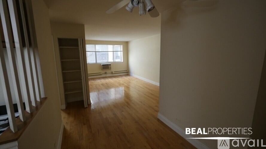 660 W Wrightwood Ave 1 Apartment for Rent - Photo gallery 2