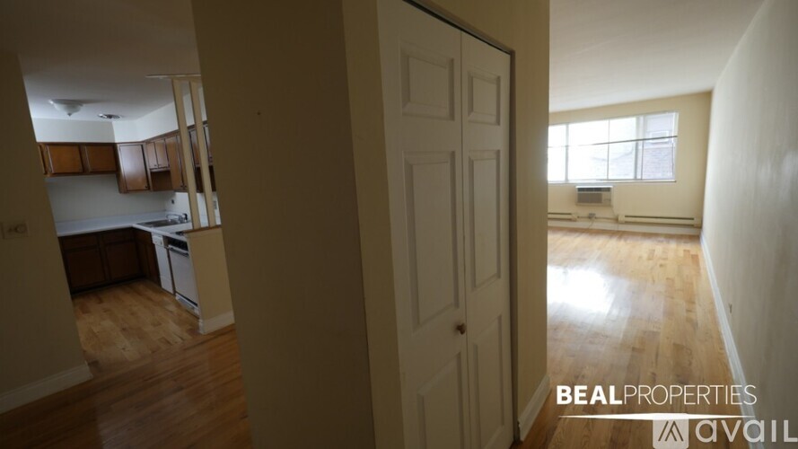 660 W Wrightwood Ave 1 Apartment for Rent - Photo gallery 4