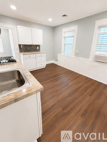 33 W Friendship St 2 Beds Apartment for Rent - Photo gallery 3