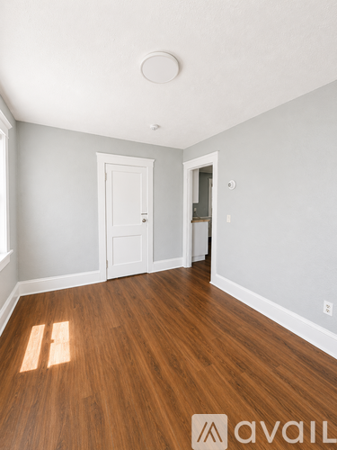 33 W Friendship St 2 Beds Apartment for Rent - Photo gallery 5