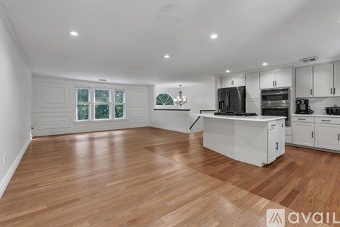 587 Central Ave 3 Beds Apartment for Rent
