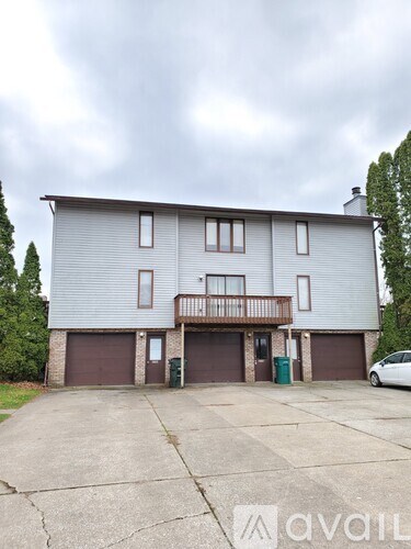 2776 Kipling Ave NW 2 Beds Apartment for Rent