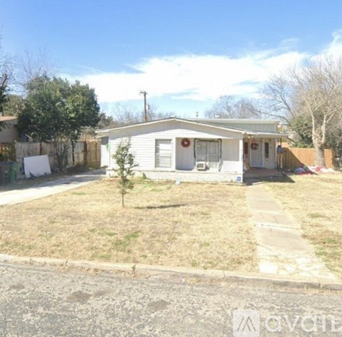 715 Olney Dr 4 Beds Apartment for Rent