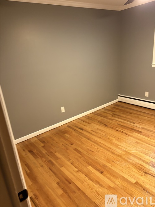 25 Valley Street 3 Beds Single Family Home for Rent - Photo gallery 4