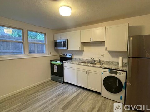 123 North Champlain Street 2 Beds Apartment for Rent