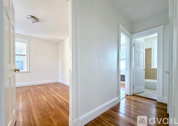 2001 Commonwealth Ave 2 Beds Apartment for Rent - Photo gallery 5