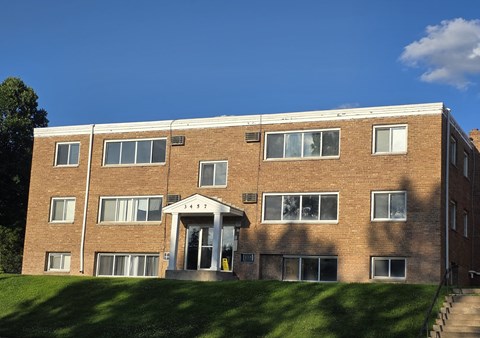 3457 Central Avenue NE 1-2 Beds Apartment for Rent