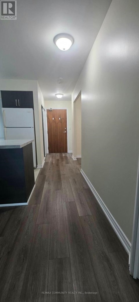 304 - 1 ELM DRIVE W 2 Beds Apartment for Rent