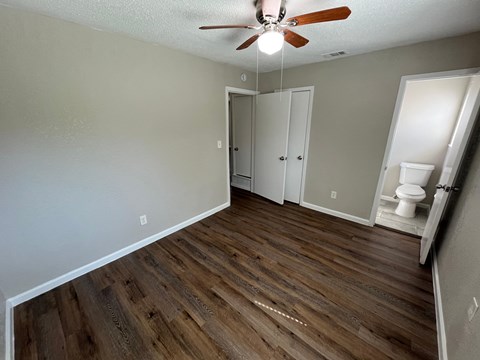 14206 Osage Drive 3 Beds Apartment for Rent