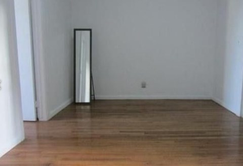 270 15 St Studio Apartment for Rent