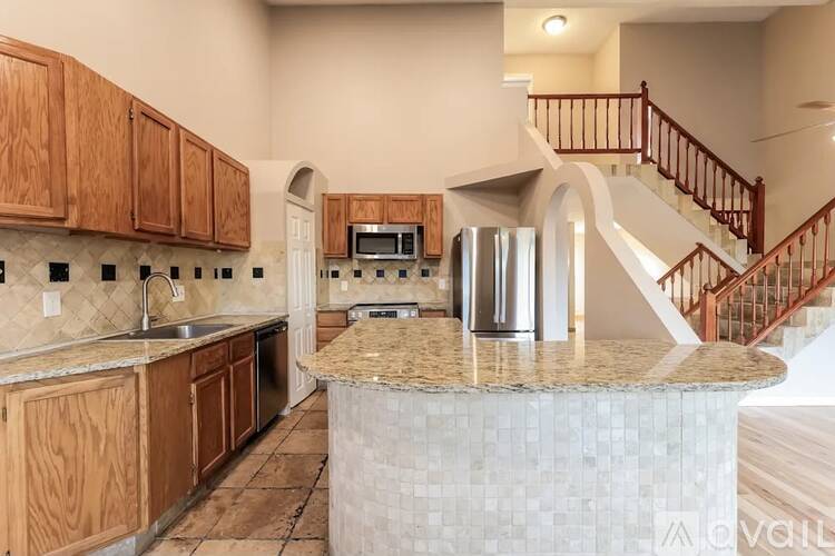 2822 S Genoa Street 4 Beds Single Family Home for Rent - Photo gallery 5
