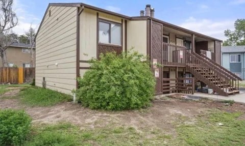 925 Hathaway Drive 2 Beds Apartment for Rent
