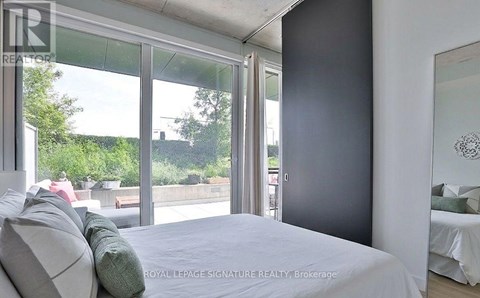 713 - 170 BAYVIEW AVENUE 2 Beds Apartment for Rent