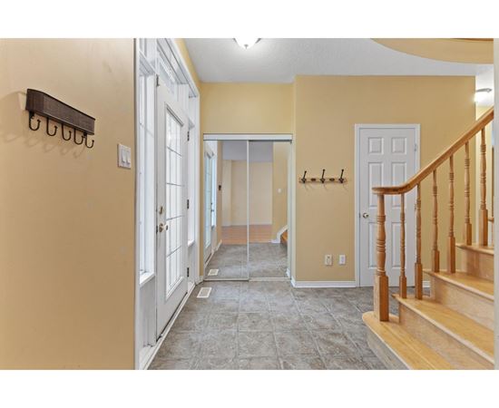 40 Rue Jean-De La Fontaine 5 Beds House for Rent - Photo gallery 3
