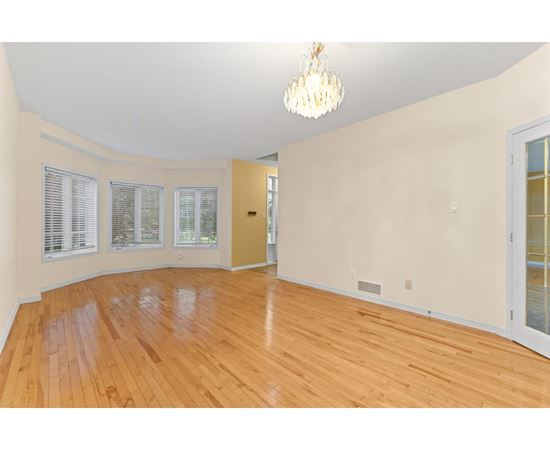 40 Rue Jean-De La Fontaine 5 Beds House for Rent - Photo gallery 5