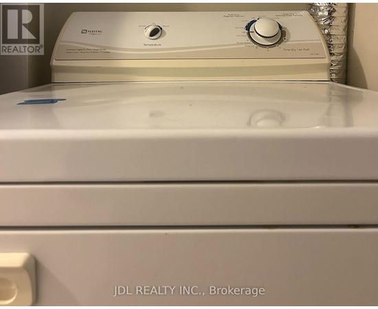 UNIT A BSMT - 23 PINEWAY BLVD BOULEVARD 1 House for Rent - Photo gallery 4