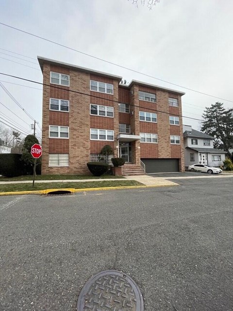 JT-KIT RIDGEFIELD PARK 155 4Th St 1 Apartment for Rent