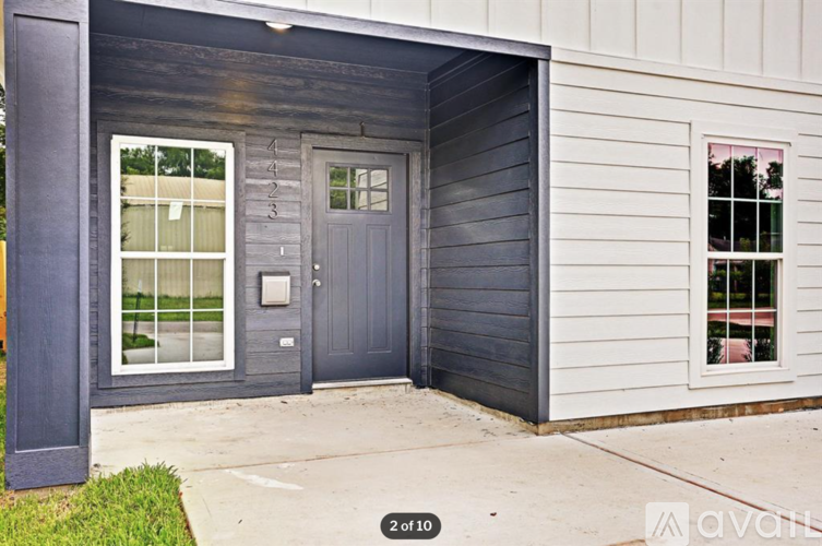 4423 Clover Street 2 Beds Apartment for Rent - Photo gallery 2