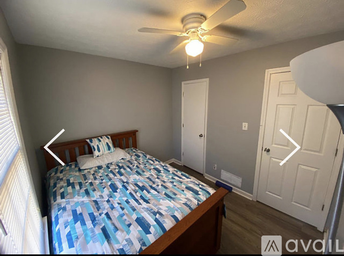 1250 Classic Drive Northeast 1 Apartment for Rent - Photo gallery 1
