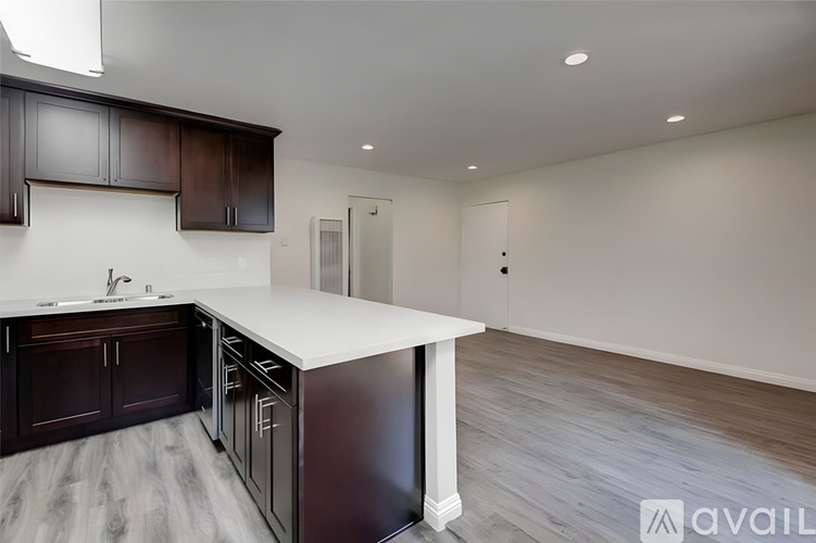 278 E Washington Blvd 2 Beds Apartment for Rent - Photo gallery 2