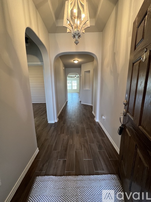 1805 Lark Lane 3 Beds Single Family Home for Rent - Photo gallery 2