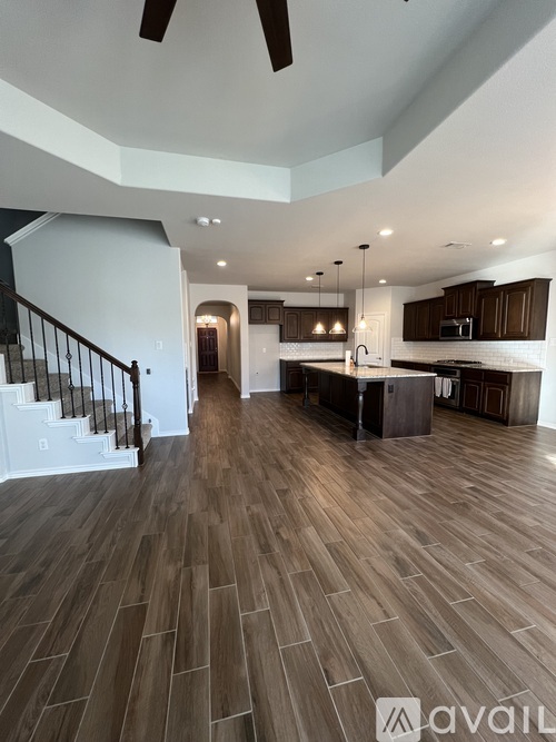 1805 Lark Lane 3 Beds Single Family Home for Rent - Photo gallery 3