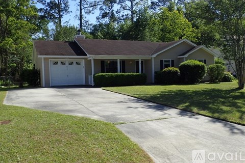 911 Pine Cone Cir 3 Beds Apartment for Rent