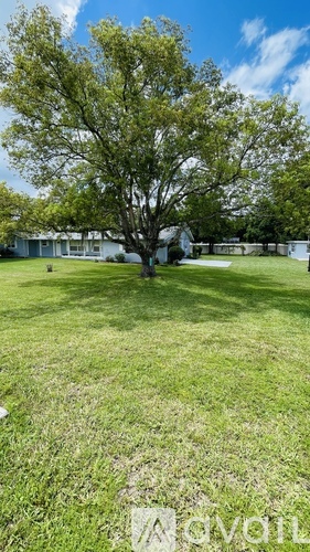 2155 Alafaya Trail 1 Apartment for Rent - Photo gallery 1