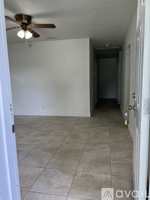 506 N Matanzas Ave House 3 Beds Single Family Home for Rent - Photo gallery 4