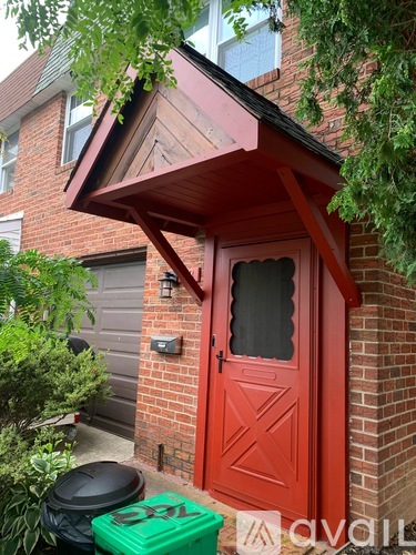 703 Dixon Street 3 Beds Single Family Home for Rent - Photo gallery 3