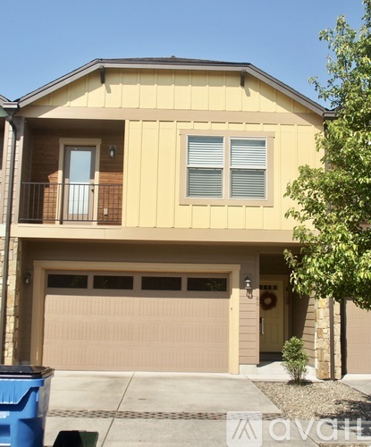 60 North 41st Place 3 Beds Single Family Home for Rent - Photo gallery 1