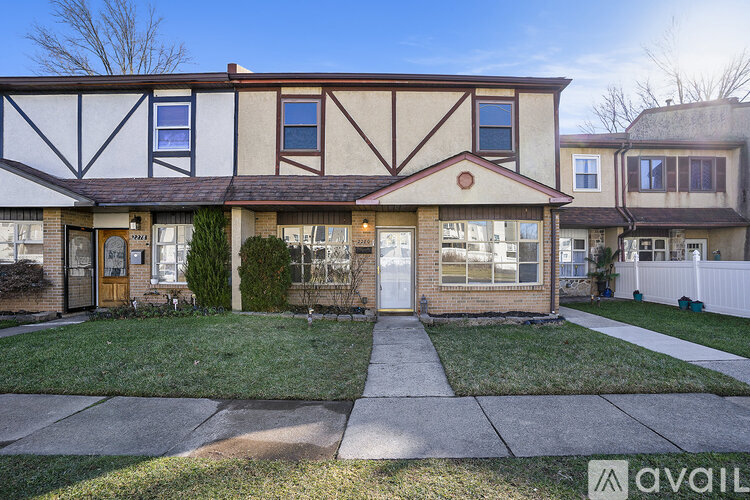 2280 Suzann Drive 3 Beds Townhouse for Rent - Photo gallery 1