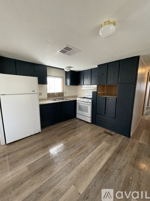 1120 N Justice Dr 3 Beds Townhouse for Rent - Photo gallery 3