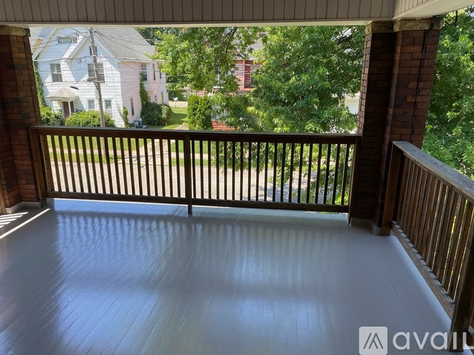 645 W 8th St 3 Beds Apartment for Rent - Photo gallery 5