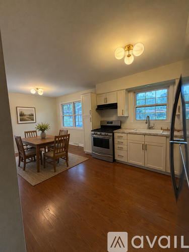 16250 W Arlington Dr 3 Beds Single Family Home for Rent - Photo gallery 3