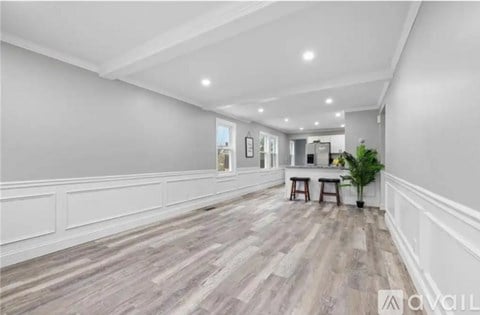 212 Greene Street 3 Beds Apartment for Rent