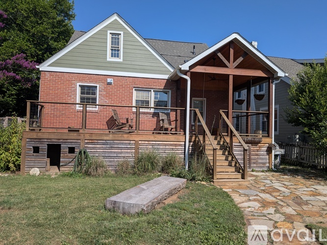 123 West Faris Road 4 Beds Single Family Home for Rent - Photo gallery 2