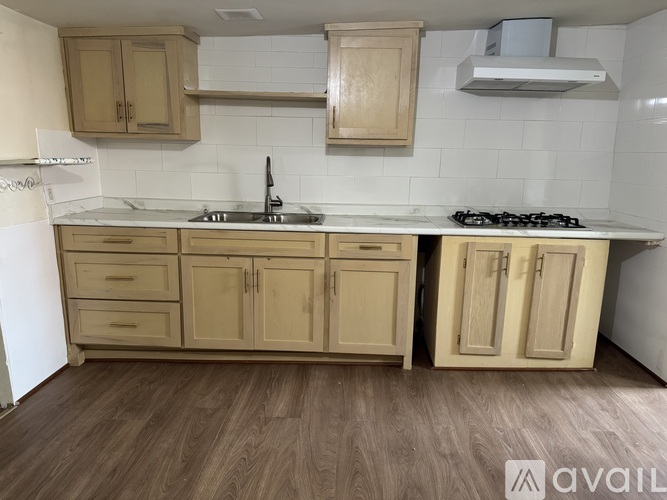 403 East Elk Street 3 Beds Single Family Home for Rent - Photo gallery 2