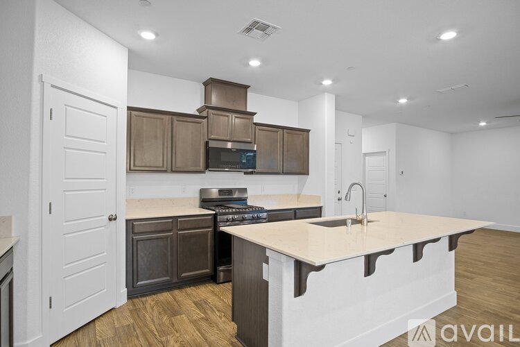 00-2455 Explorador Dr 4 Beds Single Family Home for Rent - Photo gallery 4