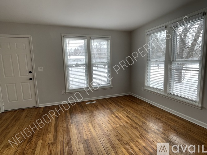 2450 Gerald Avenue 4 Beds Single Family Home for Rent - Photo gallery 3