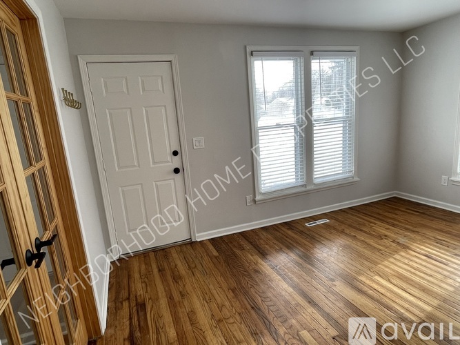 2450 Gerald Avenue 4 Beds Single Family Home for Rent - Photo gallery 4