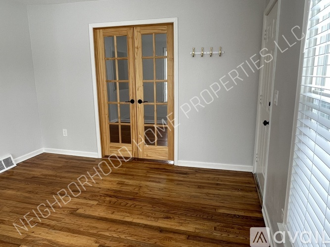 2450 Gerald Avenue 4 Beds Single Family Home for Rent - Photo gallery 5