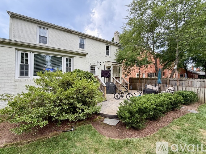 4606 West Grace Street 3 Beds Single Family Home for Rent - Photo gallery 4