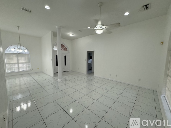 2011 Summer Breeze Road 3 Beds Single Family Home for Rent - Photo gallery 4