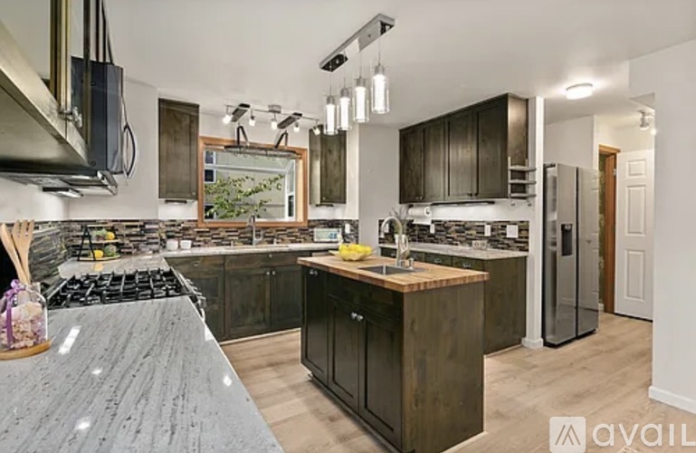 1120 Northwest 56th Street 3 Beds Townhouse for Rent - Photo gallery 2