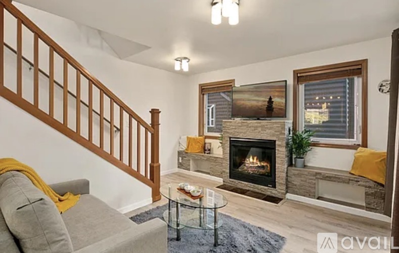 1120 Northwest 56th Street 3 Beds Townhouse for Rent - Photo gallery 3