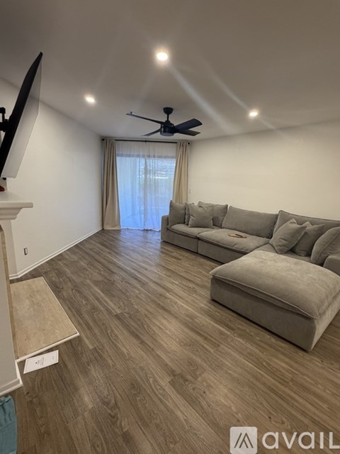 5805 Oak Bend Lane 2 Beds Apartment for Rent